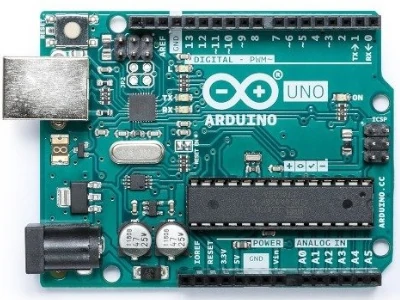 Arduino Uno THT